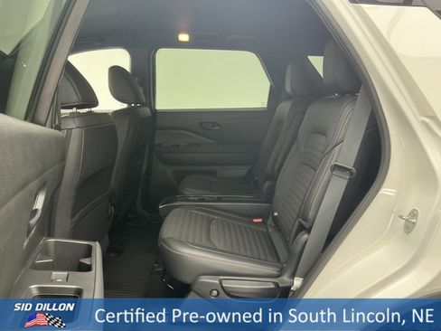 Used 2025 Nissan Pathfinder Rock Creek image 19
