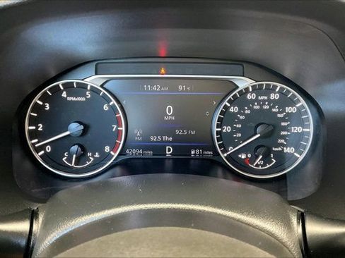 Used 2023 Nissan Altima 2.5 SV FWD image 23