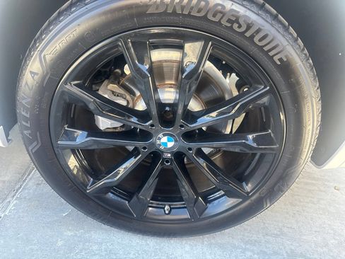 Used 2024 BMW X3 xDrive30i w/ M Sport Package AWD/4WD image 8