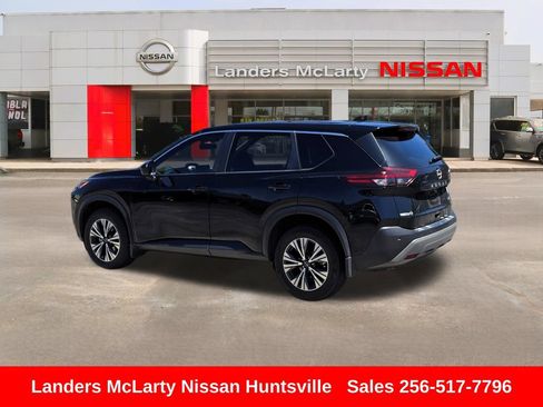 Used 2023 Nissan Rogue SV FWD image 6
