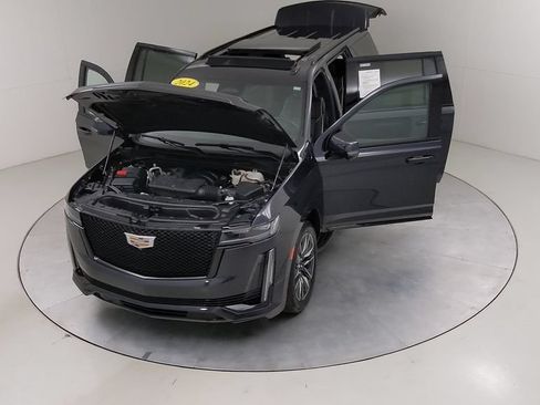 Used 2024 Cadillac Escalade ESV Sport w/ Touring Package AWD/4WD image 50
