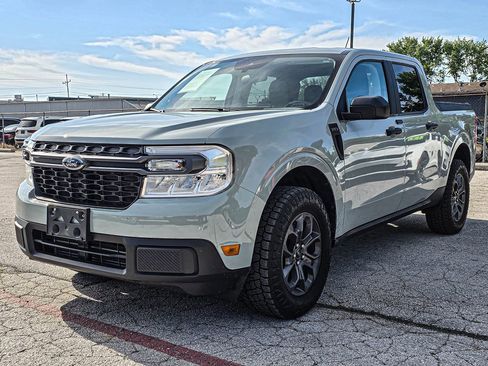 Used 2024 Ford Maverick XLT FWD image 3
