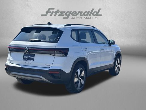 Used 2025 Volkswagen Taos S AWD/4WD image 5