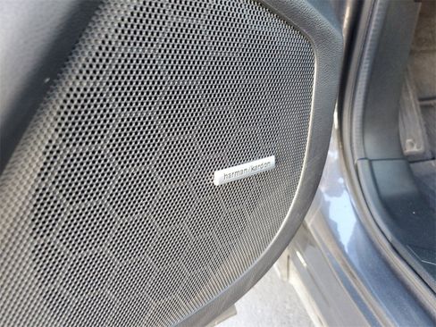 Used 2023 Subaru Ascent Touring image 23