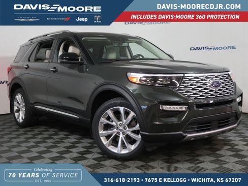 Used 2022 Ford Explorer Platinum w/ Technology Package image 1