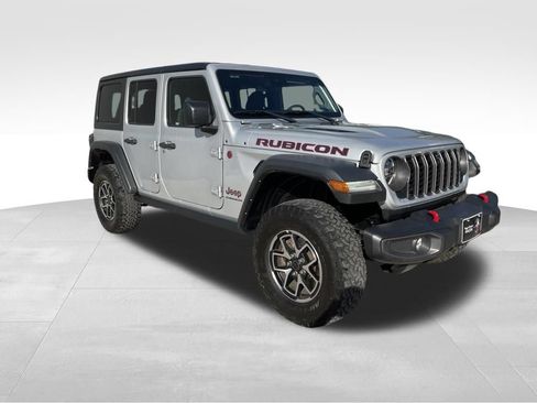 Used 2024 Jeep Wrangler Unlimited Rubicon w/ Technology Group AWD/4WD image 3