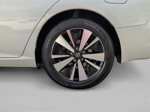 Used 2019 Nissan Altima 2.5 SL AWD/4WD image 26