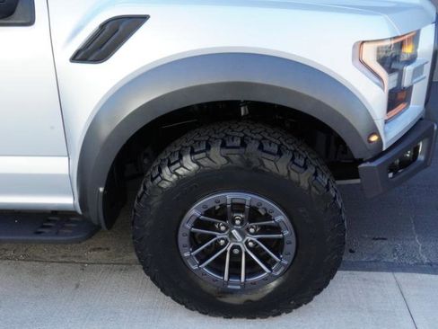 Used 2019 Ford F150 Raptor w/ Equipment Group 802A Luxury image 33