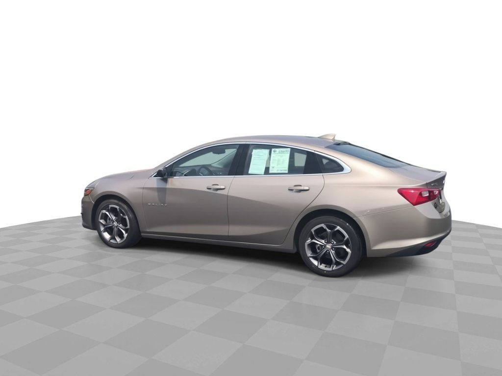 Used 2024 Chevrolet Malibu LT FWD image 6
