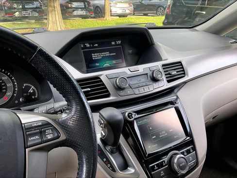 Used 2015 Honda Odyssey EX-L image 5