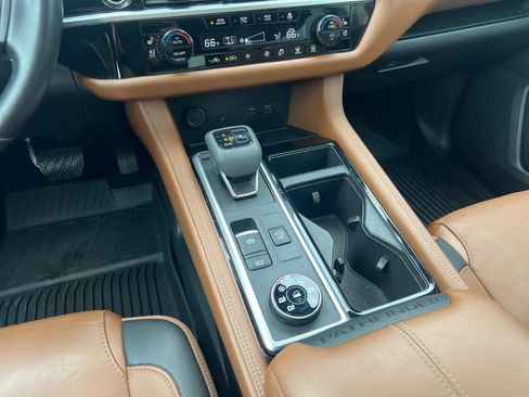 Certified 2023 Nissan Pathfinder Platinum w/ Lighting Package (N93) image 15