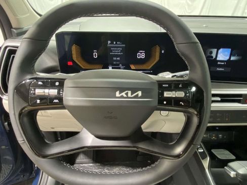 New 2026 Kia Sorento S w/ S Panoramic Sunroof Package image 21