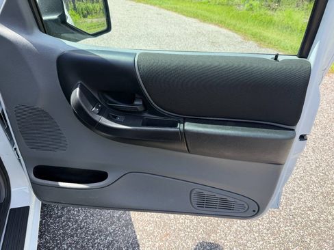 Used 2010 Ford Ranger XLT RWD image 17
