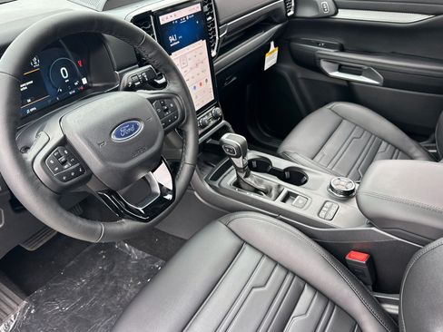 New 2026 Ford Ranger Lariat w/ FX4 Off-Road Package AWD/4WD image 8