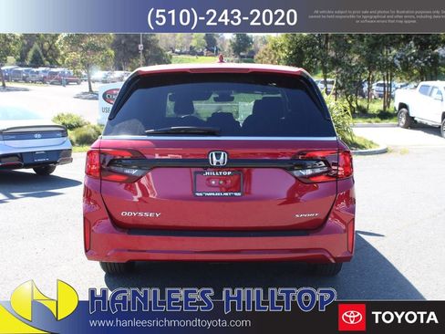 Used 2025 Honda Odyssey Sport-L image 8