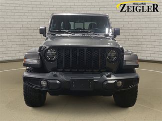 Used 2022 Jeep Gladiator Sport video 2