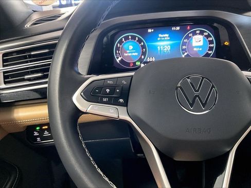 Used 2024 Volkswagen Atlas Cross Sport SE AWD/4WD image 22
