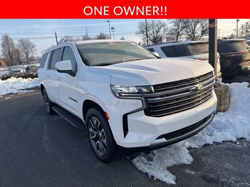 Used 2021 Chevrolet Suburban LT image 3