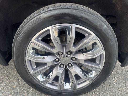 Used 2023 GMC Sierra 1500 Denali w/ Denali Reserve Package image 30