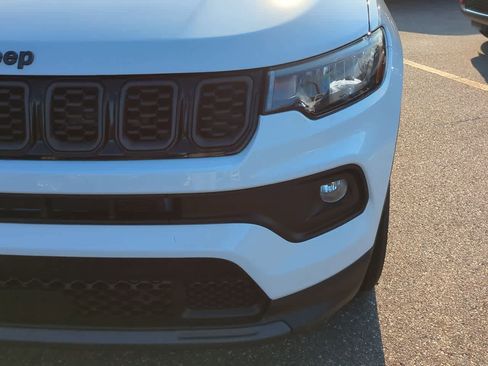 New 2026 Jeep Compass Latitude AWD/4WD image 11