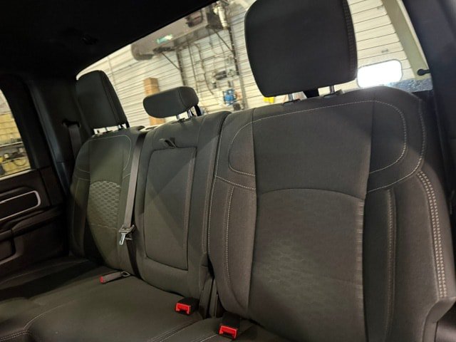 Used 2025 RAM 2500 Big Horn AWD/4WD image 33