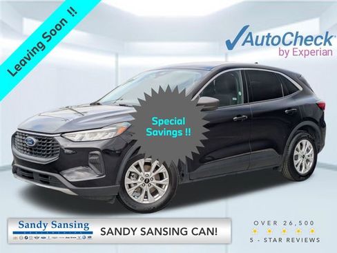 Used 2024 Ford Escape Active w/ Cold Weather Package FWD image 1