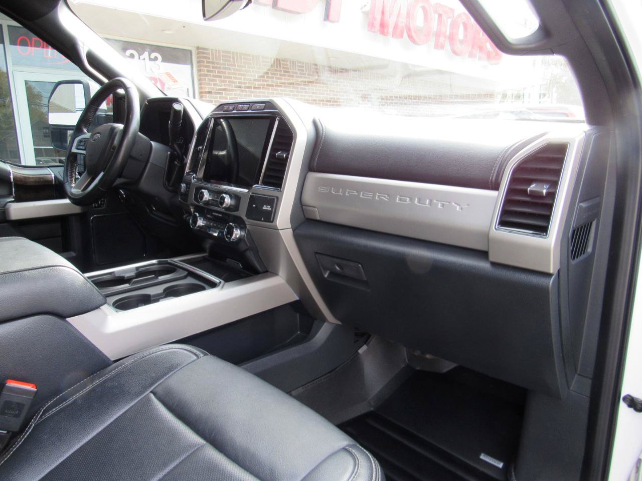 Used 2022 Ford F350 Lariat w/ Lariat Ultimate Package AWD/4WD image 37