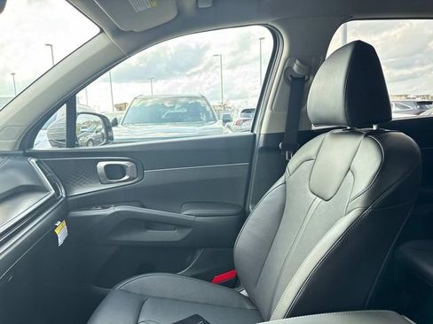 New 2026 Kia Sorento EX FWD image 17