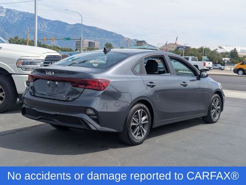 Used 2024 Kia Forte LXS image 4