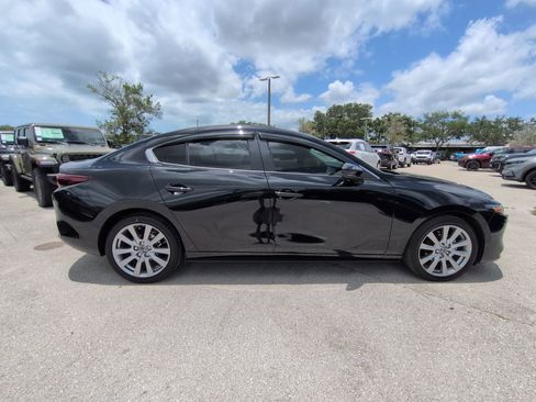 Used 2026 MAZDA MAZDA3 2.5 S Sedan w/ Preferred Pkg FWD image 4