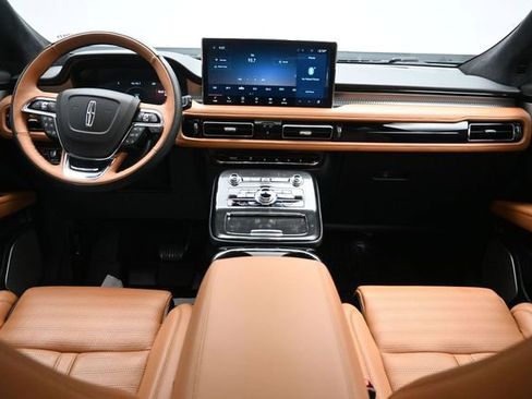 Certified 2022 Lincoln Nautilus Black Label AWD/4WD image 23