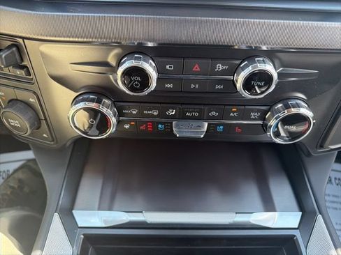 New 2026 Ford F250 Platinum AWD/4WD image 24
