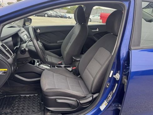 Used 2017 Kia Forte LX w/ LX Popular Package image 13