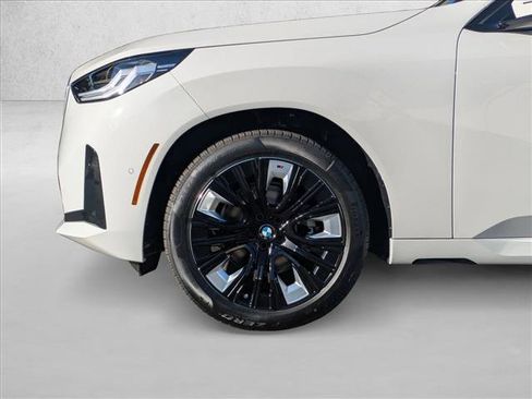 Used 2026 BMW X3 xDrive30 w/ Premium Package image 10