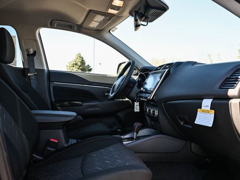 New 2025 Mitsubishi Outlander Sport LE image 10