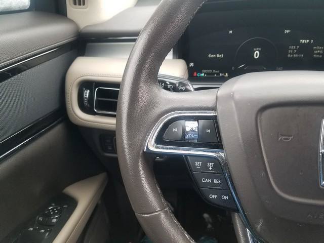 Used 2022 Lincoln Nautilus AWD image 23