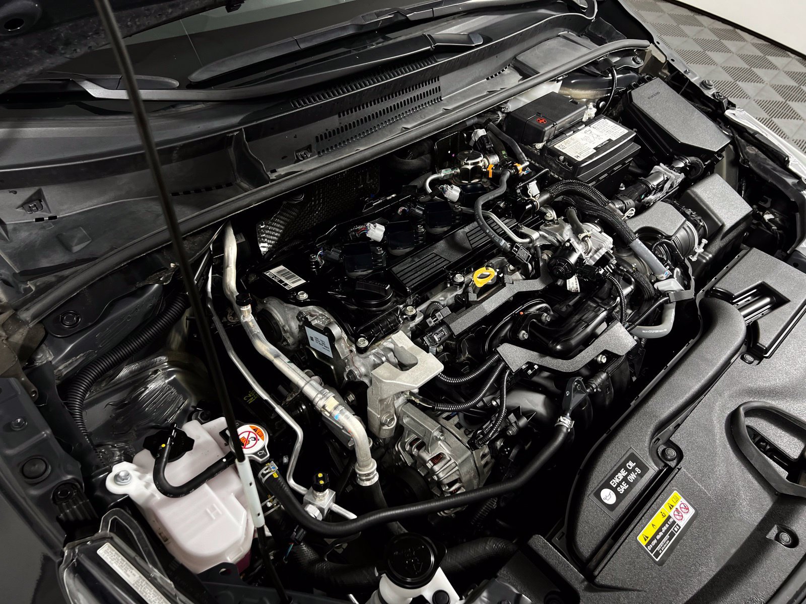 Used 2025 Toyota Corolla LE FWD image 13