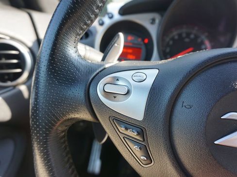 Used 2014 Nissan 370Z Touring RWD image 6