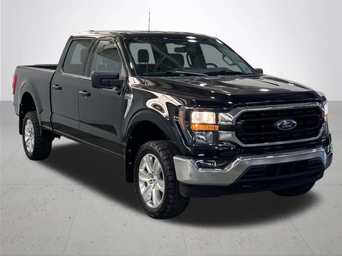 Certified 2023 Ford F150 XLT w/ Equipment Group 301A Mid AWD/4WD image 9