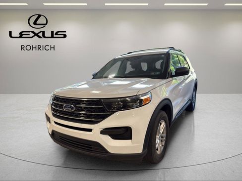 Used 2021 Ford Explorer XLT w/ Class III Trailer Tow Package AWD/4WD image 1