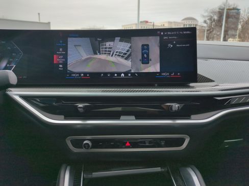 Used 2024 BMW X6 M60i w/ Executive Package image 26