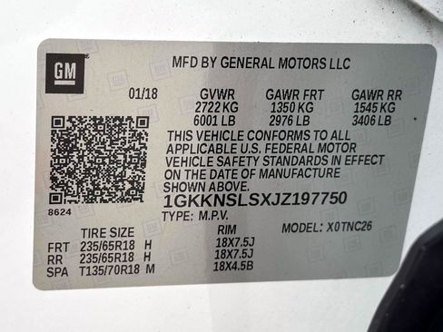 Used 2018 GMC Acadia SLE AWD/4WD image 30