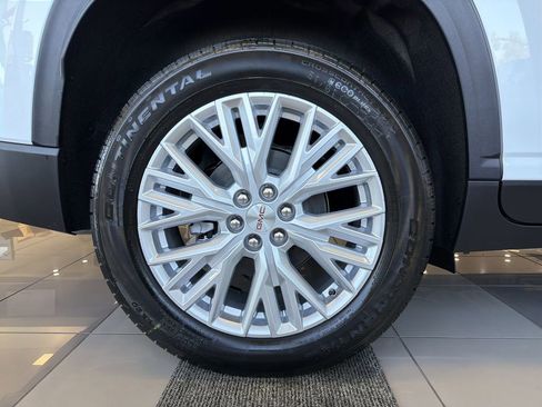 New 2026 GMC Acadia Elevation image 16