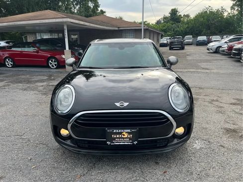 Used 2017 MINI Cooper Clubman ALL4 AWD/4WD image 2
