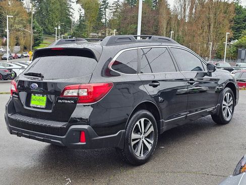 Used 2019 Subaru Outback 2.5i Limited w/ Popular Package #2 image 7