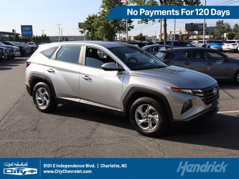 Used 2024 Hyundai Tucson SE FWD image 1