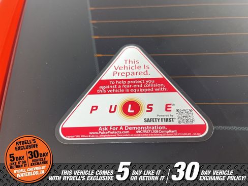 Certified 2021 Chevrolet Camaro LT w/ RS Package image 7