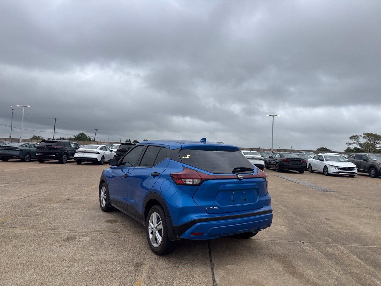 Used 2025 Nissan Kicks Play S FWD image 21