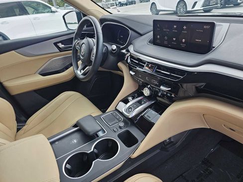 Certified 2023 Acura MDX FWD image 11