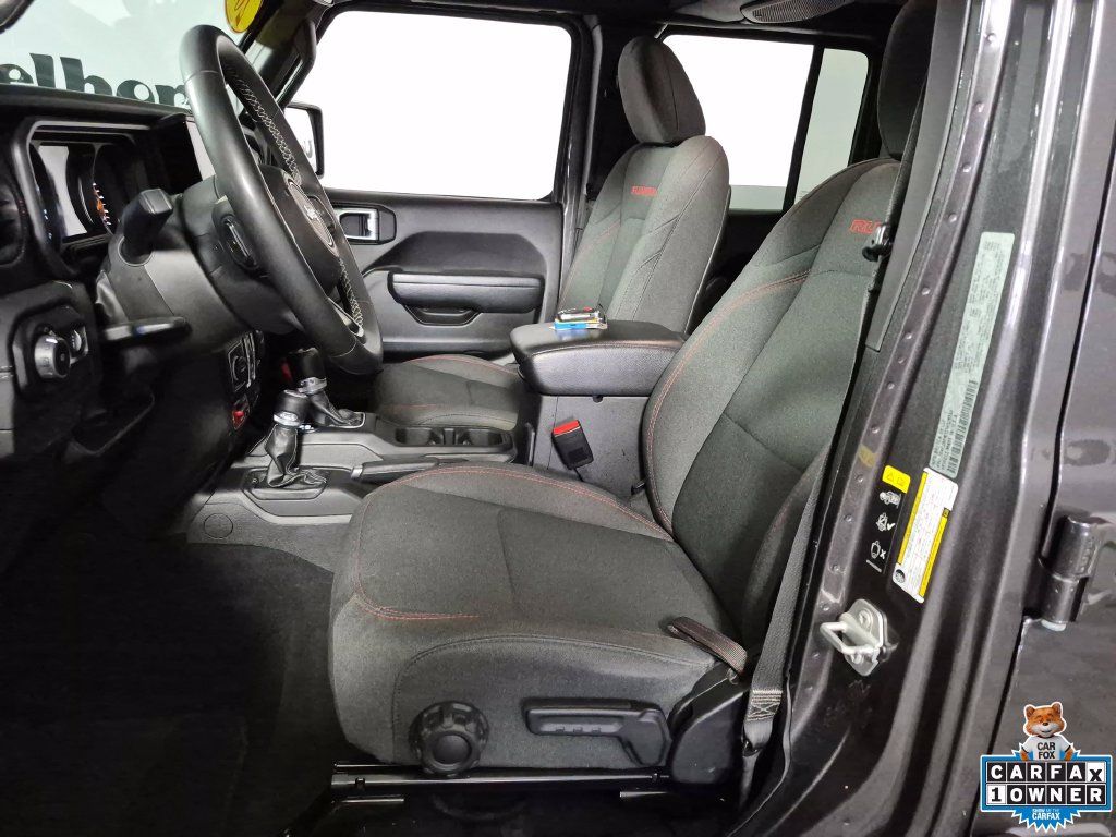 Used 2025 Jeep Wrangler Unlimited Rubicon AWD/4WD image 9